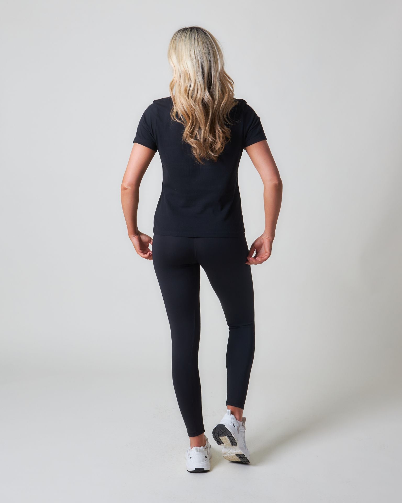 Pepper Core Fitted T-Shirt - Black