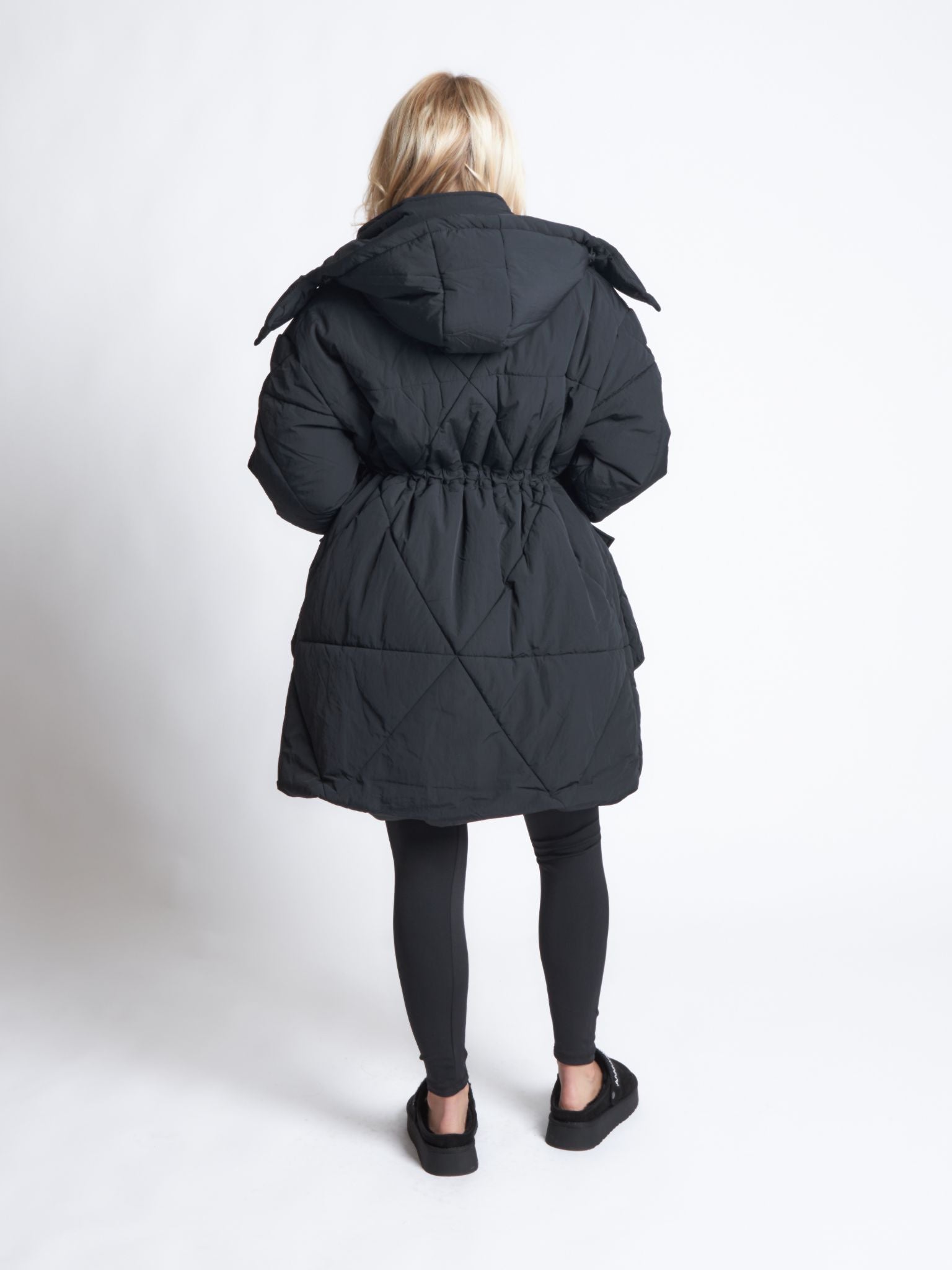 Pepper Girls Club Longline Oversized Puffer Jacket - Black