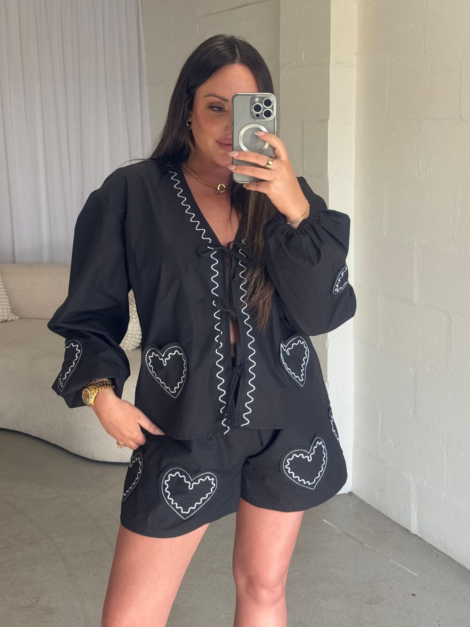 Pepper Girls Club Sweetheart High-Waist Shorts - Black/White