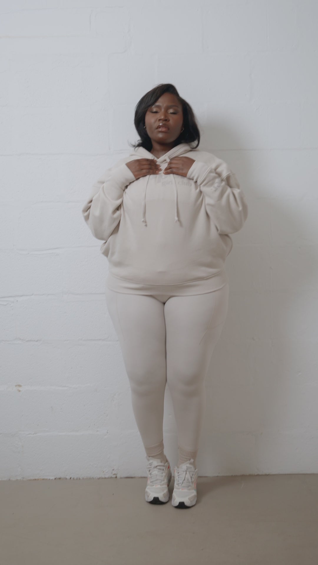 Pepper Girls Club Classic Oversized Hoodie - Moonbeam - Video